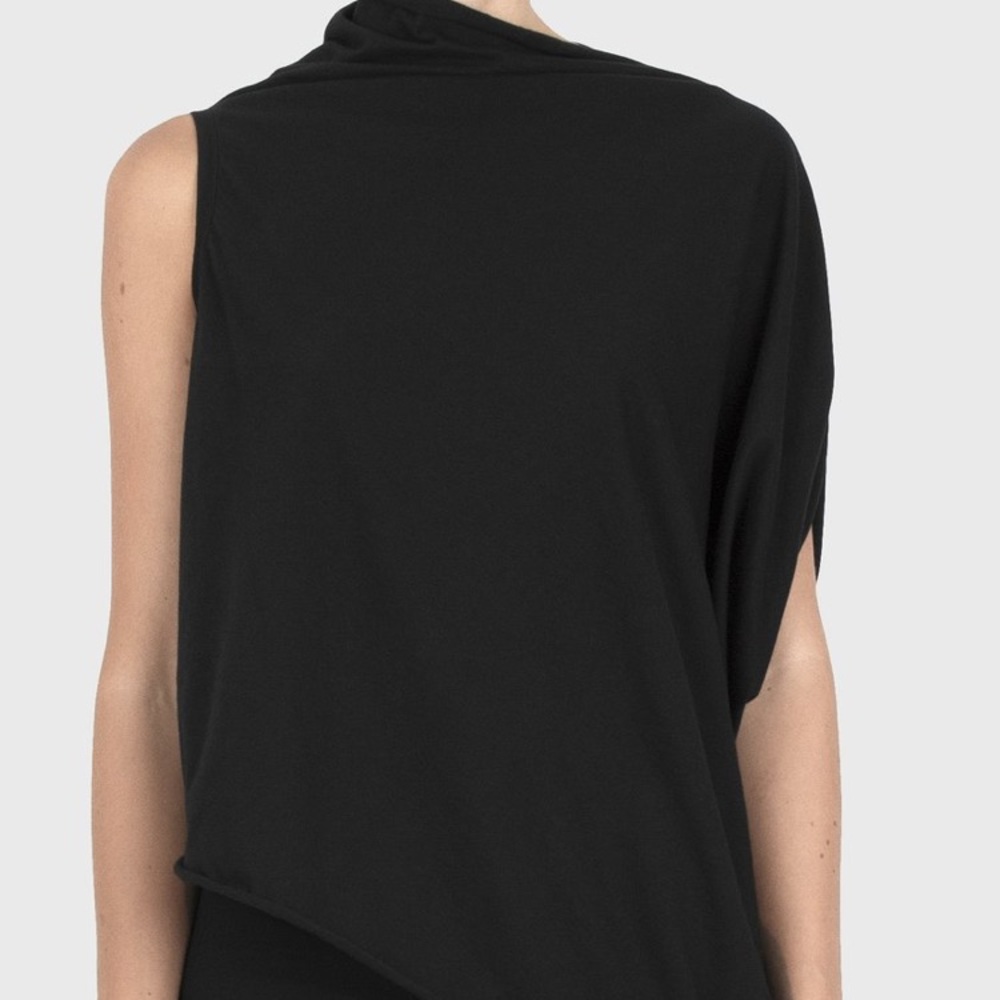 COMPLEX GEOMETRIES Tilt Tank